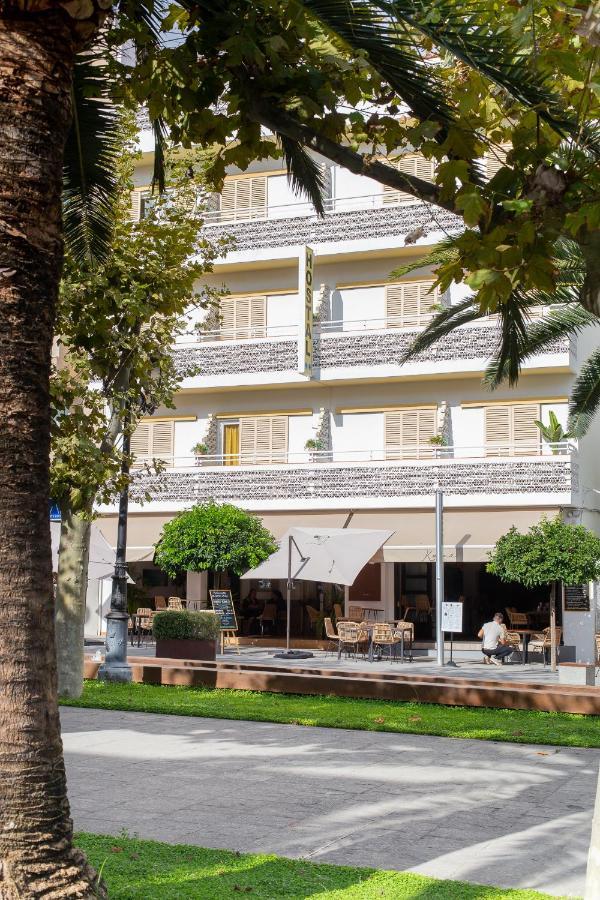 Hostal Yebisah 산타 에우랄리아 데 리오 외부 사진
