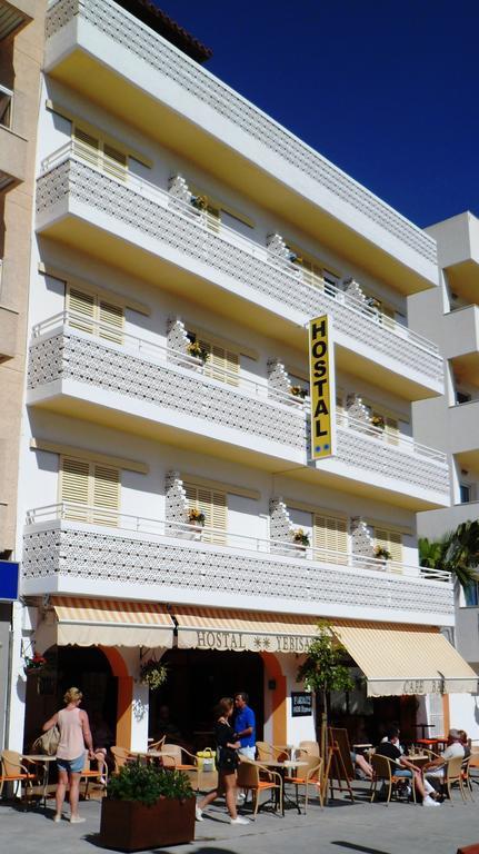 Hostal Yebisah 산타 에우랄리아 데 리오 객실 사진